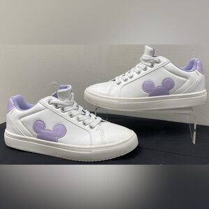Disney White and Lavender Women’s Shoes. Size 8